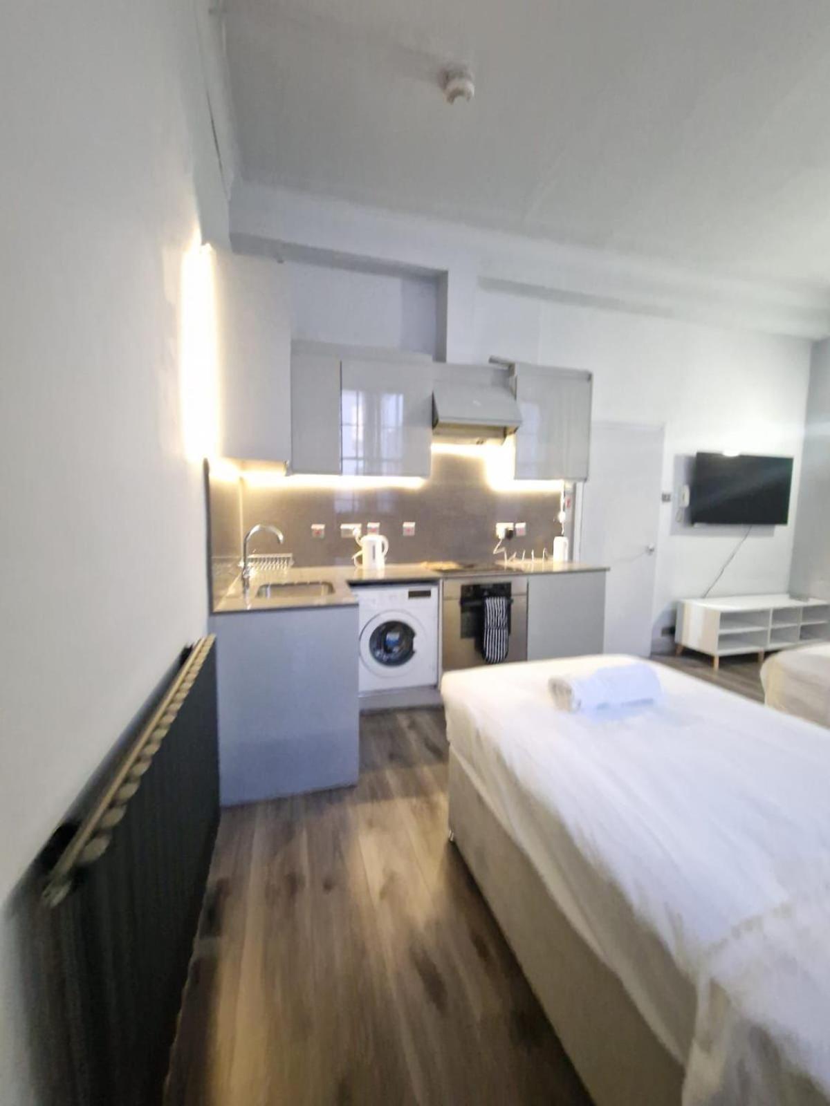 Baker Street Suites London Exterior photo