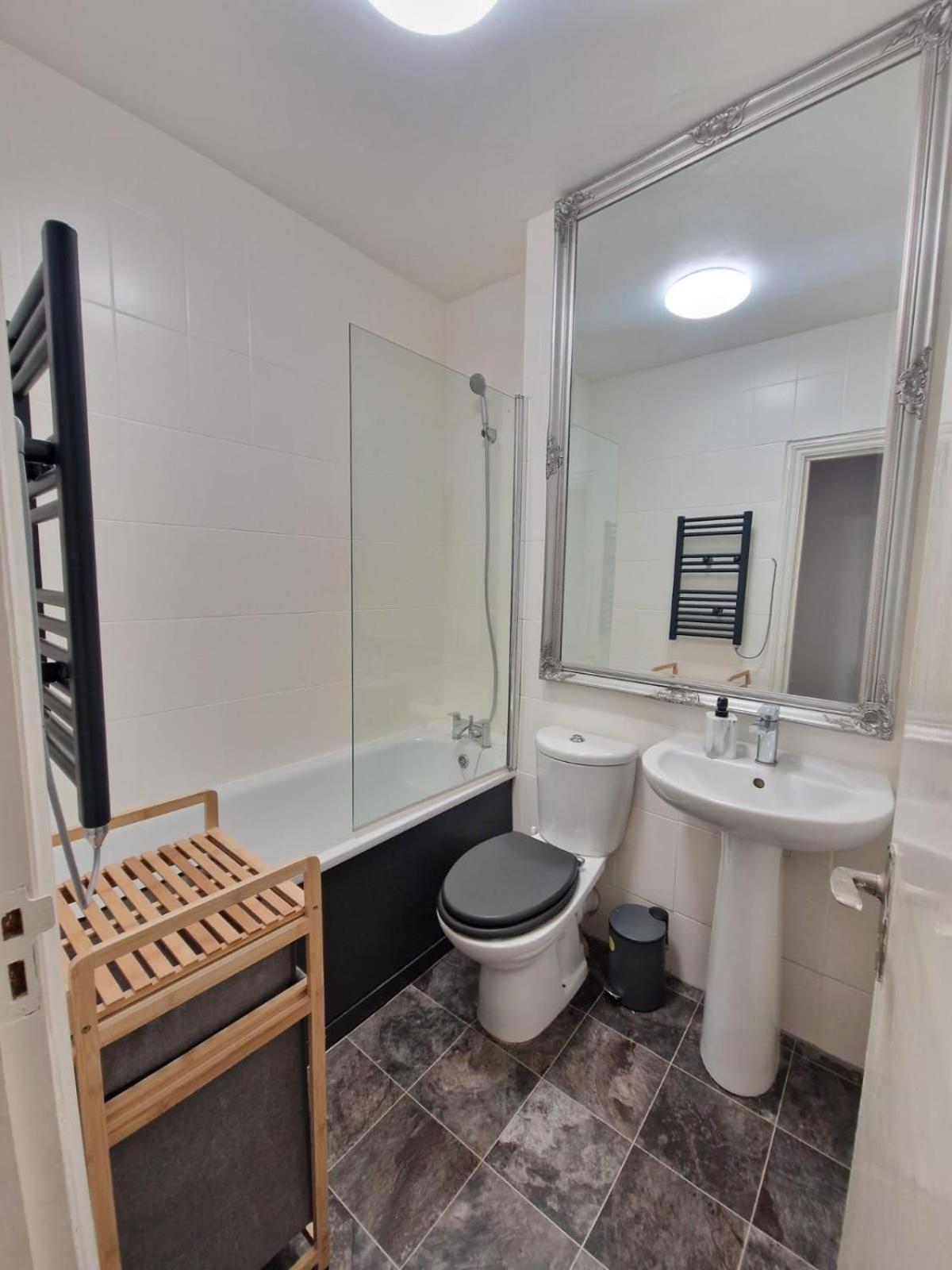 Baker Street Suites London Exterior photo